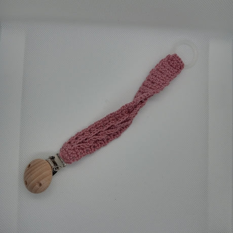 Schnullerkette gehäckelt